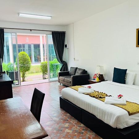 Bora Bora Villa Phuket シャロン エクステリア 写真