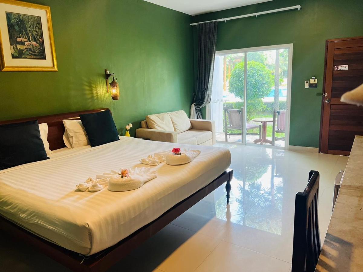 Bora Bora Villa Phuket シャロン エクステリア 写真